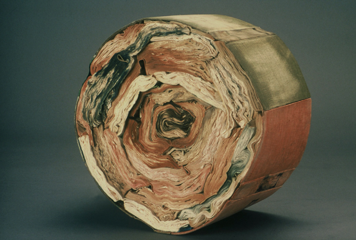 Old Books Turned Into Amazing Sculptures