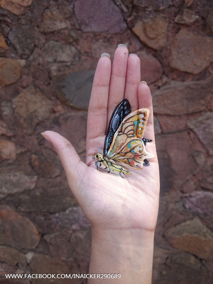 South-African illustrator Iantha Naicker uses her palms as canvas to create cute 3D paintings