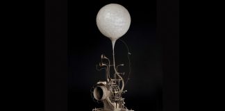 Intricate Cardboard Sculptures of Imaginative Flying Machines by Daniel Agdag