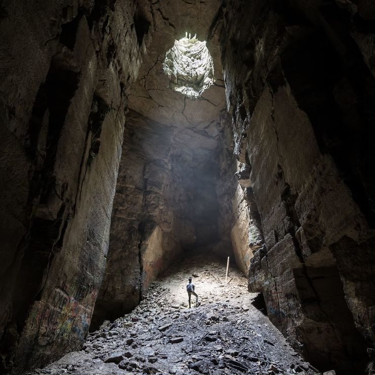 Abandoned Britain: Artist Travels Around UK And Photographs Its Abandoned Places