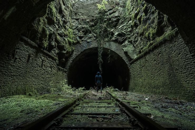 Abandoned Britain: Artist Travels Around UK And Photographs Its Abandoned Places