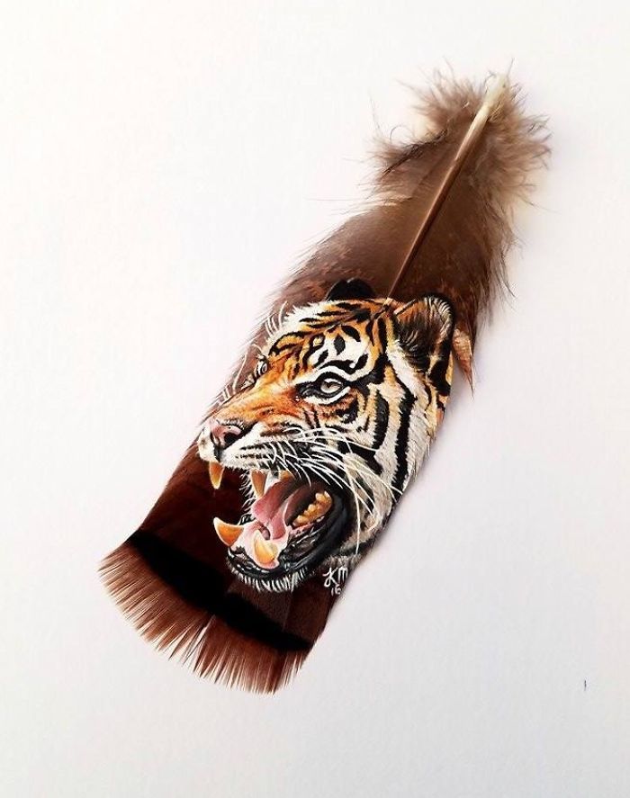Artist Uses Delicate Feathers As Canvas For Her Realistic Animal Portraits