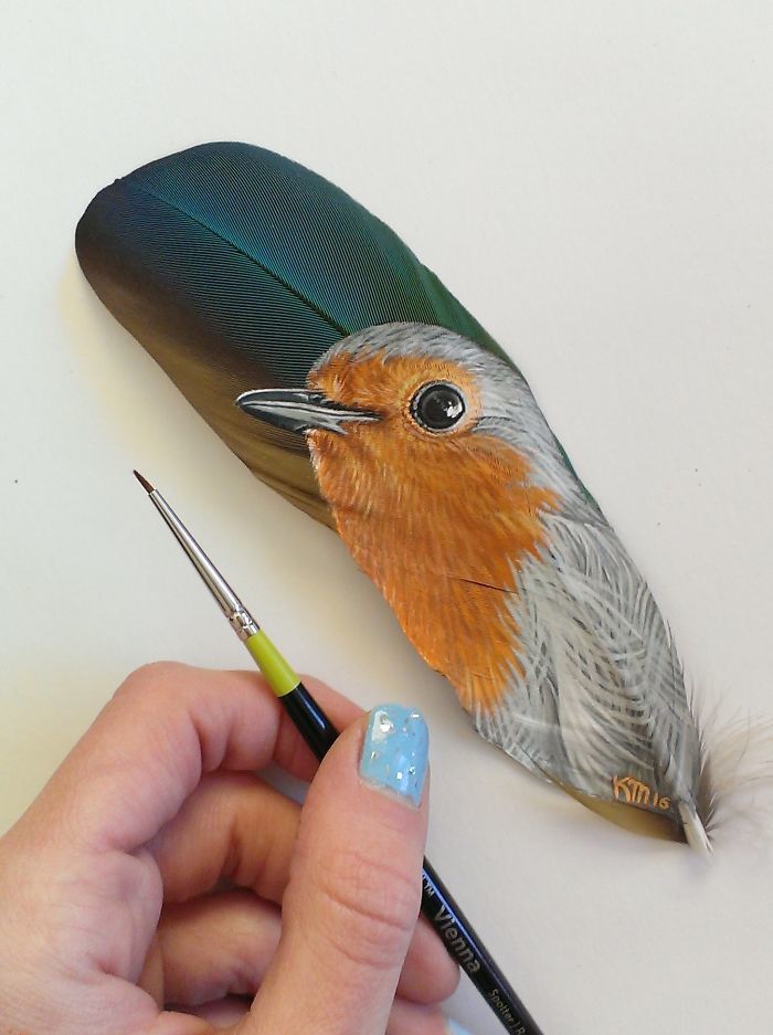 Artist Uses Delicate Feathers As Canvas For Her Realistic Animal Portraits