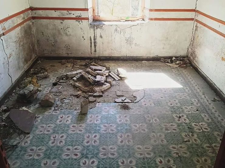 Colorful Geometric Patterns on the Floors Of Abandoned Buildings by Javier de Riba