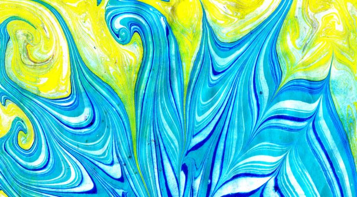 Acrylic Pouring: Things You Should Know to Start